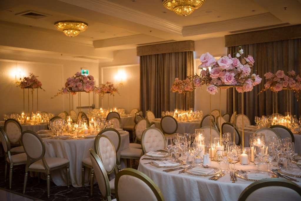 Chateau Vaudreuil Bekvämligheter bild The ballroom at the hotel